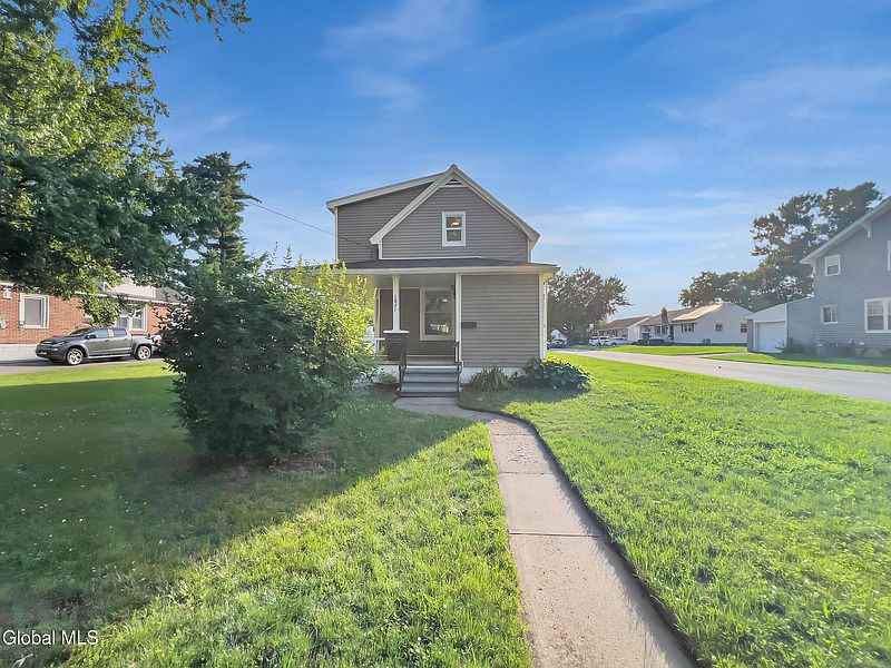 2nd image of 1821 Ferguson Street