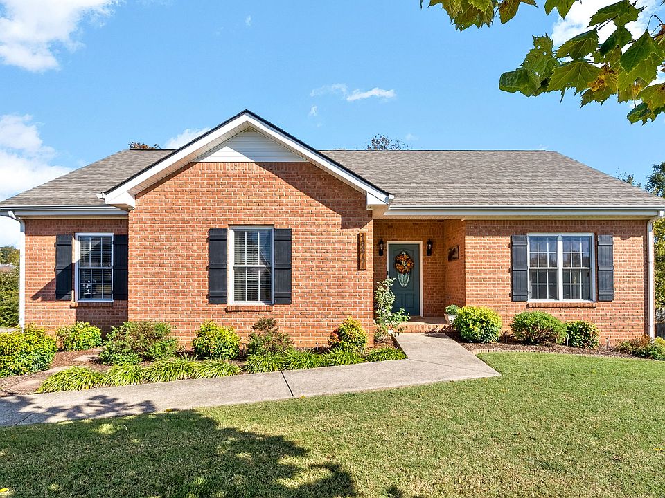 1st image of 1377 Ambleside Dr