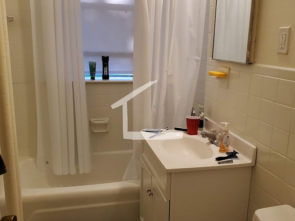 2nd image of 1160 Commonwealth Ave #45BA