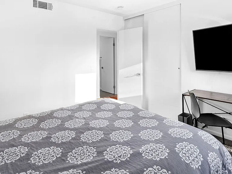 45900 Quailbrush St — Photo 18