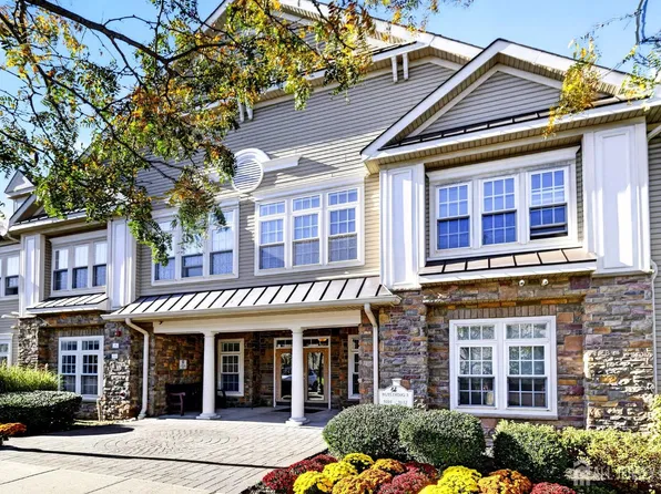 5205 Cedar Village Blvd, East Brunswick, NJ 08816