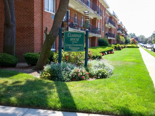 85 S Centre Ave #20A, Rockville Centre, NY 11570