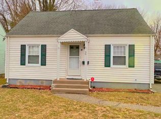 96 Savoy Ave, Springfield, MA 01104