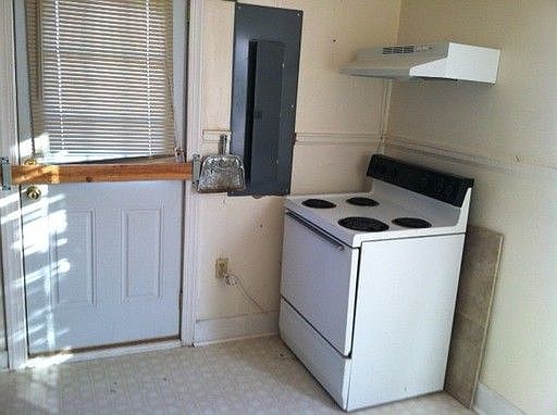 4th image of 2409 Allence Blvd