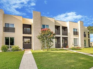 9477 Timberleaf Dr, Dallas, TX 75243