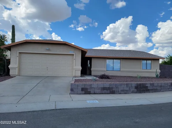 9689 N Donegal Pl, Tucson, AZ 85742