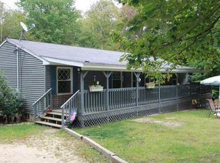 122 Queen Lake Rd, Templeton, MA 01468