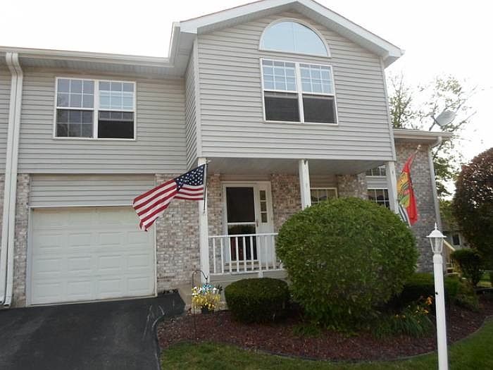 1st image of 5236 Diamond Dr #B