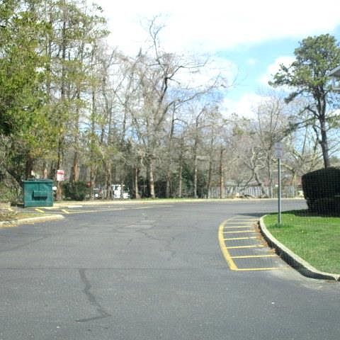 Exterior Neighborhood (street photo)