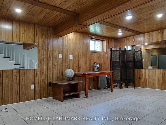 5th image of 100 Kingslake Rd