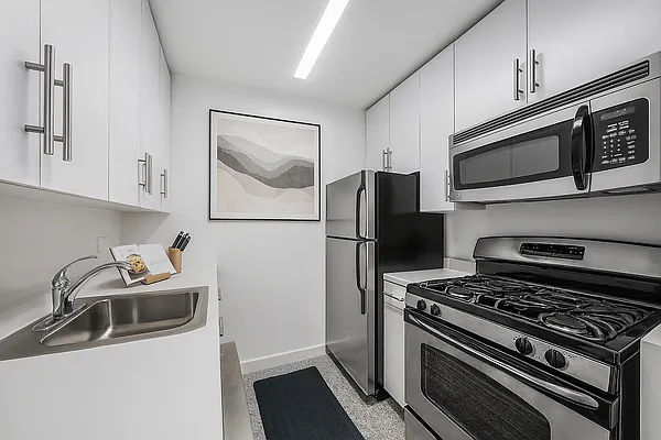 Rented by Vector New York, LLC | media 4