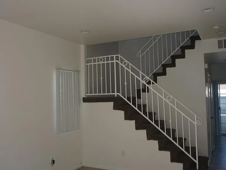1525 N Palm Ave #11 — Photo 2