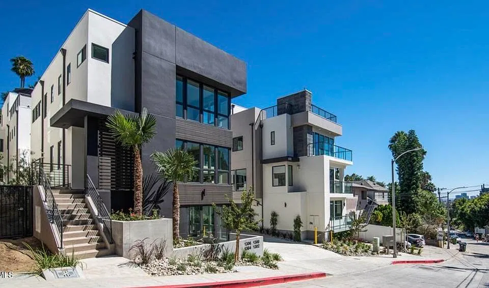 1312 Tularosa Dr