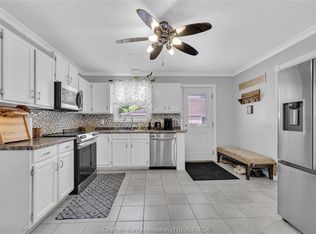 4 Oak St, Chatham Kent, ON N0P 2C0