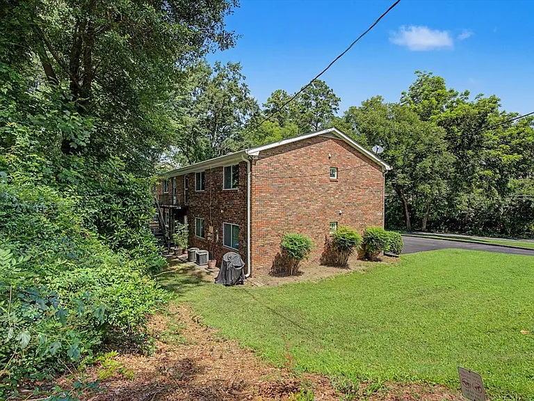 2430 Coosawattee Dr NE #B — Photo 26