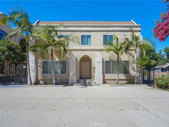 14335 Hamlin St, Van Nuys, CA 91401