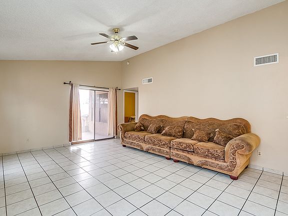 4th image of 4545 N 67th Ave Unit 1089
