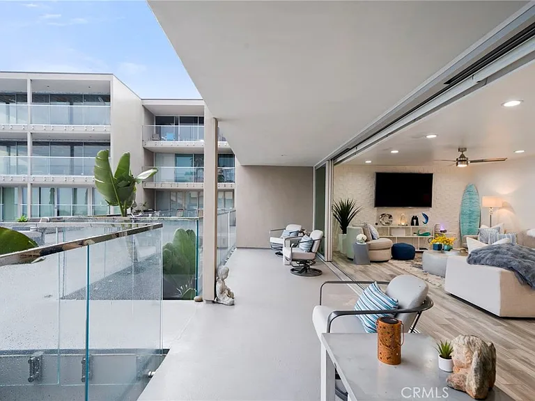 1585 S Coast Hwy #47 — Photo 19