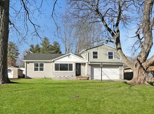 3418 Mesker Park Dr, Evansville, IN 47720