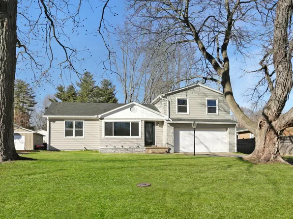 3418 Mesker Park Dr, Evansville, IN 47720