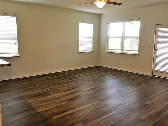 5th image of 4708 Beaver Creek Ave