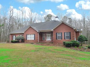 922 Old Greenville Rd, Fayetteville, GA 30215