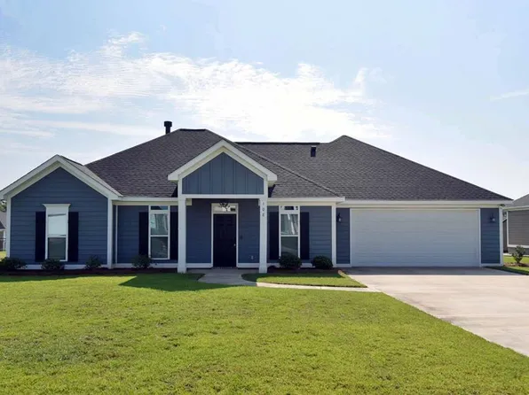 108 Augustus Dr, Leesburg, GA 31763