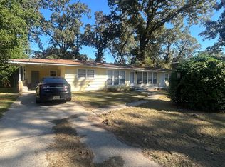 226 Shannon Dr, McComb, MS 39648