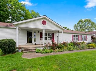 17532 Brooks Dr, Catlettsburg, KY 41129