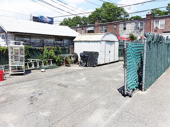 4th image of 3451 64th St