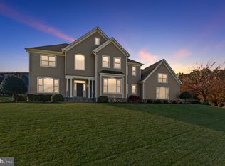 9895 Chapel Bridge Estates Dr, Fairfax Station, VA 22039