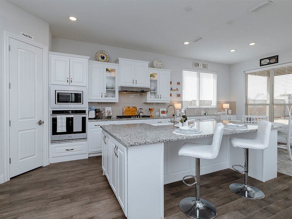 1st image of 1628 Eleanor Dr