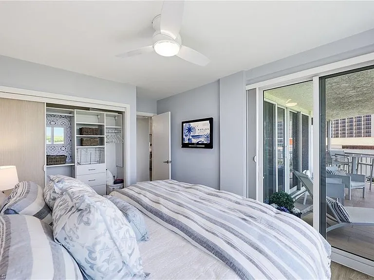 5501 Heron Point Dr #602 — Photo 22