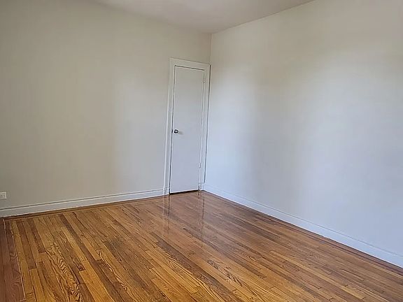 3rd image of 1404 Noble Ave APT 4K