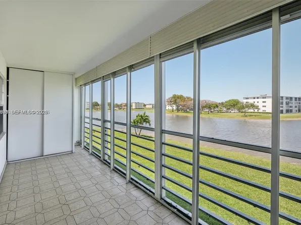 2052 Exeter Dr #2052-C, Boca Raton, FL 33434