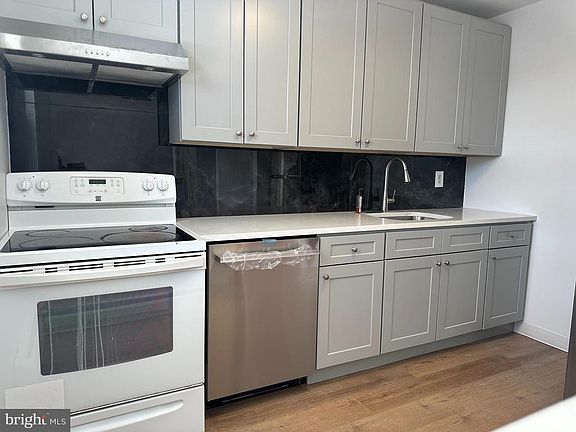 4th image of 816 Garnet Dr