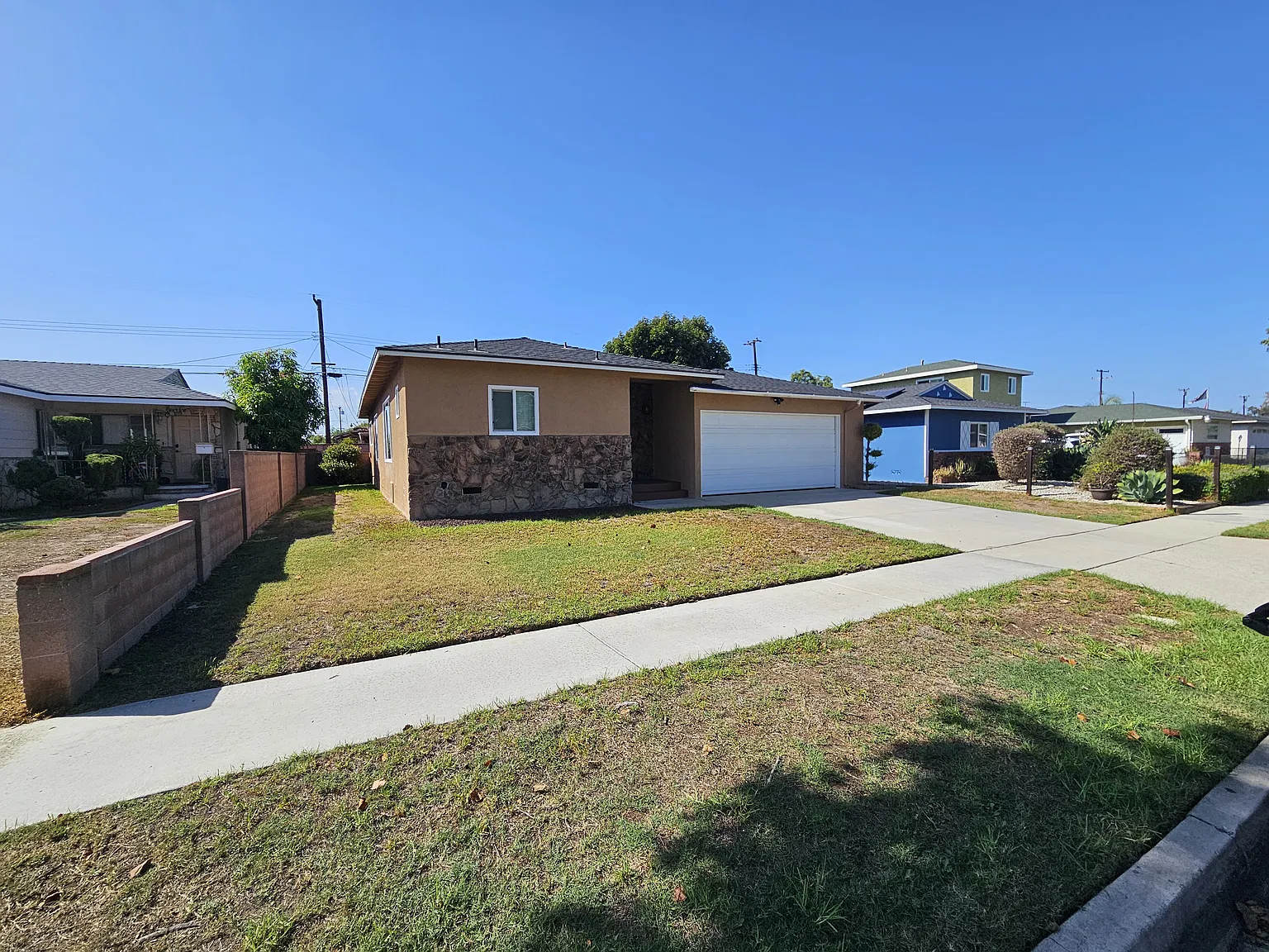 4 bed, 1694 sqft, $3,700 — Photo 2