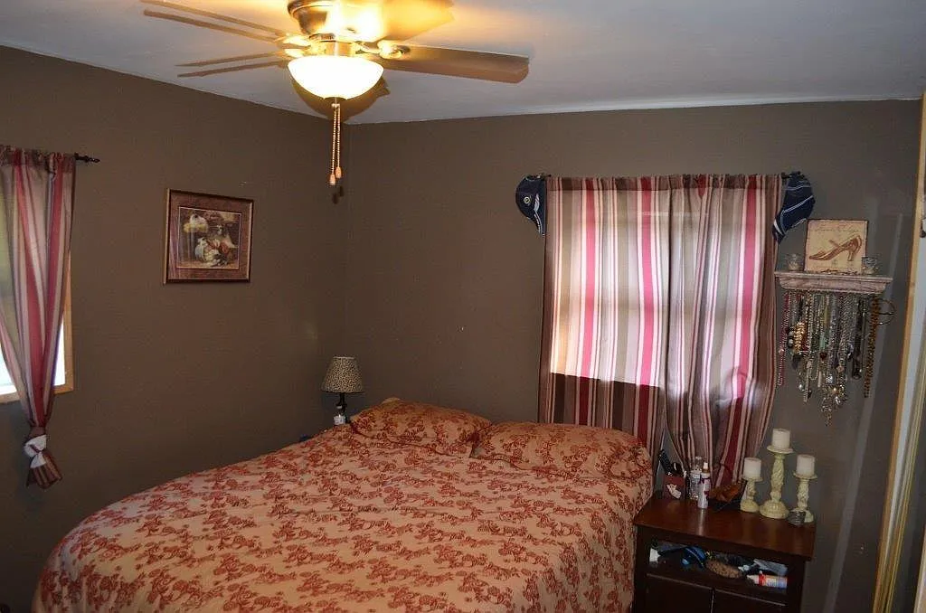 3 bed, 950 sqft, $950 — Photo 4