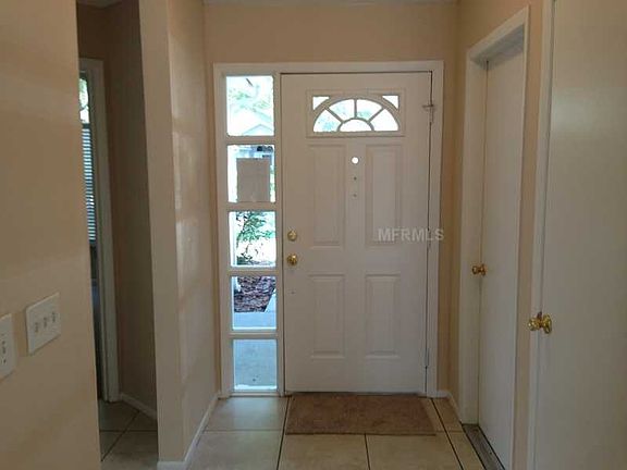 2nd image of 1067 Kelly Creek Cir