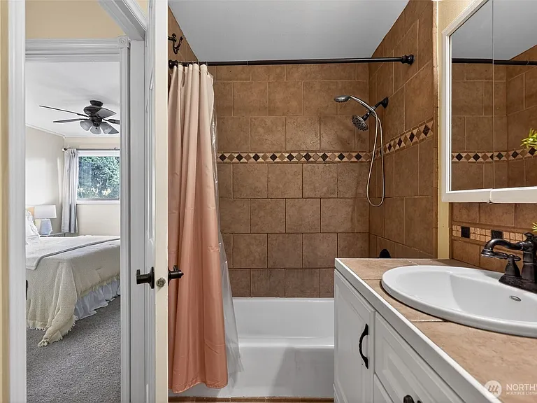 12251 SE 59th St #102 — Photo 19