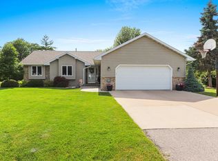 N365 Red Tail Ct, Appleton, WI 54915