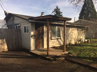 705 19th St, Springfield, OR 97477