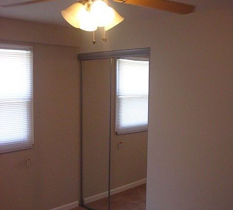 all bedrooms have mirrored doors and fans