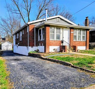2408 Charlack Ave, Saint Louis, MO, 63114