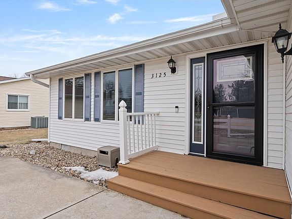 5th image of 3125 Castlebury Pl