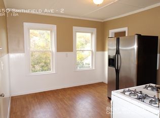 850 Smithfield Ave APT 2, Lincoln, RI 02865