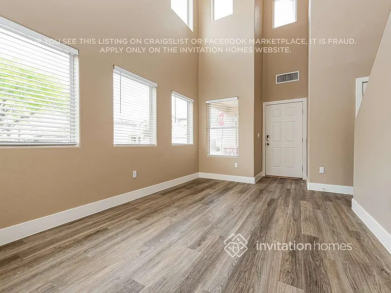 8433 Walker Gardens Pl — Photo 5
