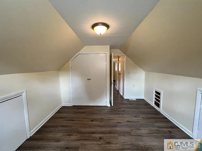 1008 Terrace Blvd — Photo 16