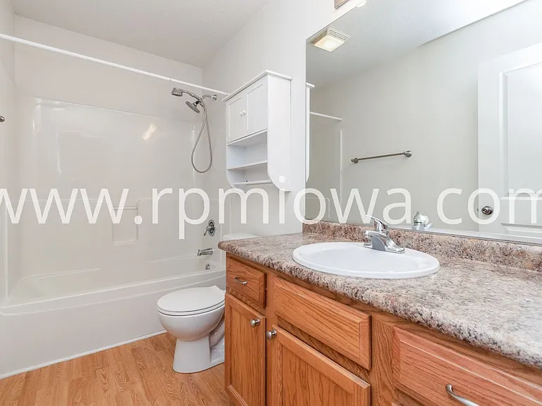 3181 SW Sharmin Ln — Photo 12