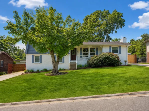 2925 Brantley Dr, Antioch, TN 37013